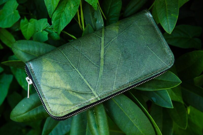 geldbörse damen grün aus blättern