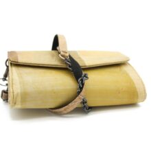 Clutch vegan aus Bananenblättern