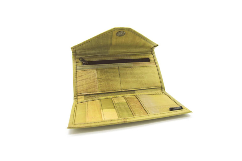 Nachhaltiges Envelope Portemonnaie aus Bananenblättern vegan