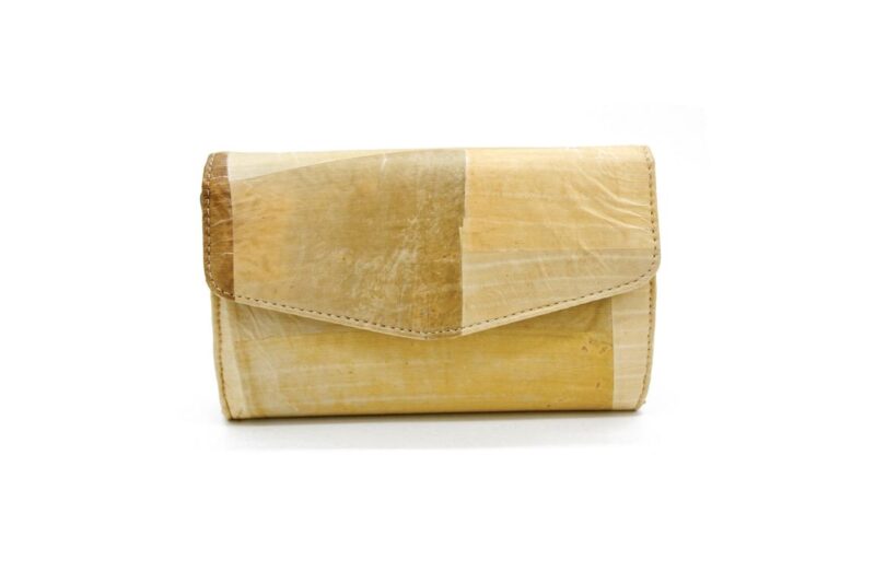 Vegane Clutch aus Bananenblättern nachhaltig